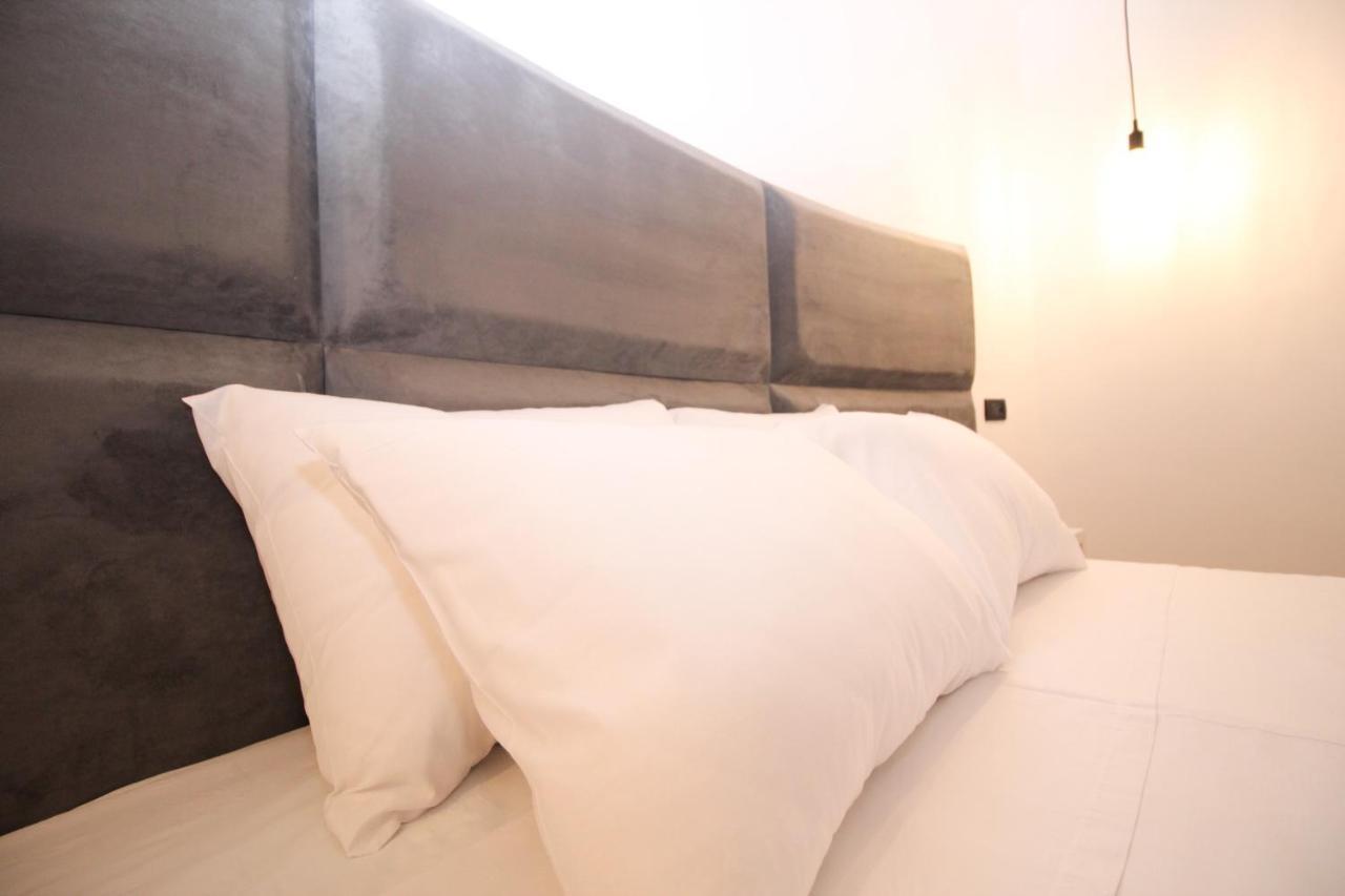 Diamond Hotel ซารานเดอ ภายนอก รูปภาพ