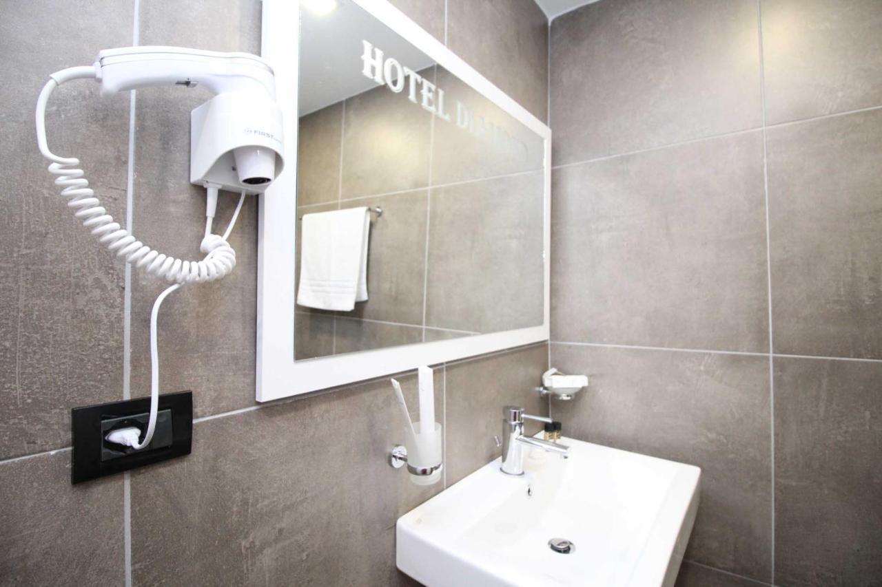 Diamond Hotel ซารานเดอ ภายนอก รูปภาพ